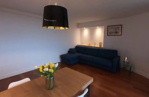 Neuilly-sur-Seine Apartment | Comfortion Norma - Luxury Suite with a view