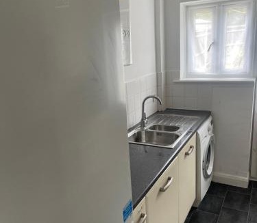 Hacton House | ComfortVilla