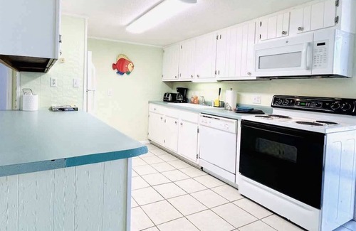 North Myrtle Beach House | Comfy 12br,Oceanfront,Sm Dogs,P472