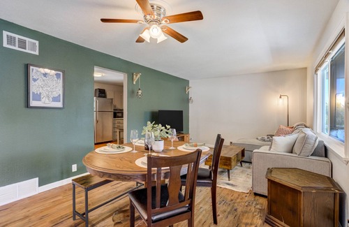 Central Colorado Springs House | Comfy 2 BR Den | Pet Friendly