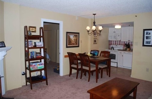 Snowshoe Condo | Comfy 2Bed/2Bath Walk-out to slopes with Night Skiing @ Silver Creek Snowshoe