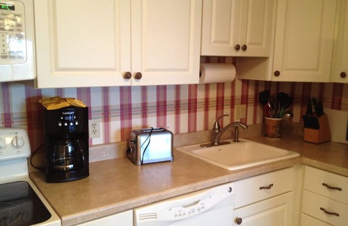 Snowshoe Condo | Comfy 2Bed/2Bath Walk-out to slopes with Night Skiing @ Silver Creek Snowshoe