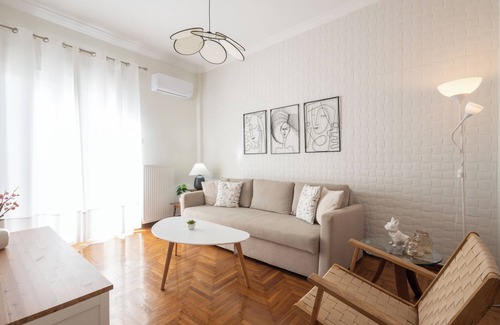 Athens City Centre Apartment | Comfy 2Bedroom apartment at the foothills of Acropolis