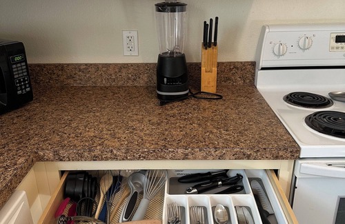 St. Robert House | Comfy 2BR: 5 Min to Fort Leonard Wood