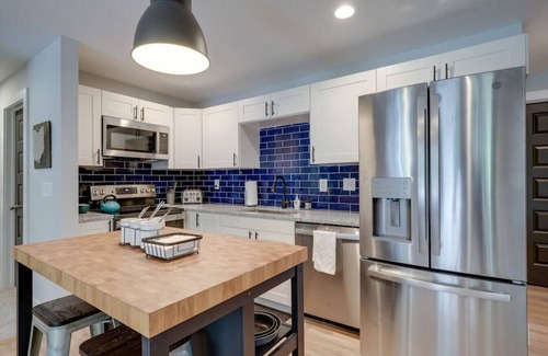 Shawnee Hills Condo | Comfy and Fun | Fam-Friendly Suite | Powell