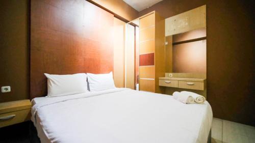 Surabaya Apartment | Comfy and Homey 2BR at Bale Hinggil Apartment By Travelio