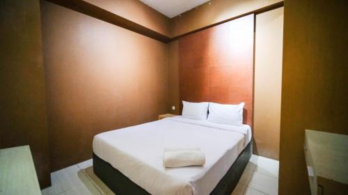 Surabaya Apartment | Comfy and Homey 2BR at Bale Hinggil Apartment By Travelio