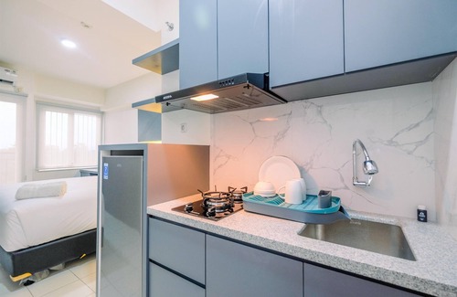 Depok Apartment | Comfy and Homey Studio at Podomoro Golf View Apartment