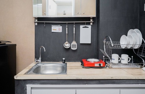 Serpong Apartment | Comfy and Modern Studio at Serpong Greenview Apartment