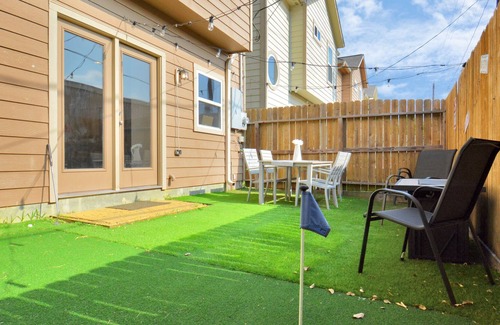 Garden Oaks House | Comfy beautiful home, minutes from heights/downtown
