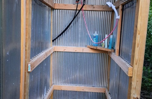 New Eucha RV Rental | Comfy Beds and Hot Shower Awaits You