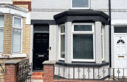 Birkenhead House | COMFY BEDS – Group House