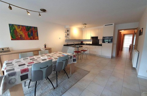 Ostend City Centre Apartment | Comfy City Stay Near Sea