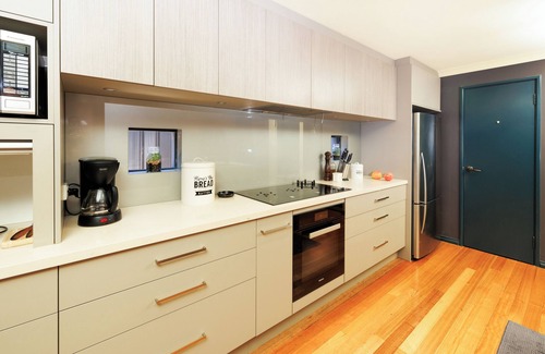 Scarborough House | Comfy Coastal Getaway