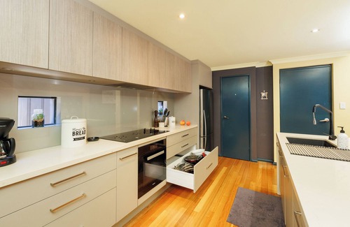 Scarborough House | Comfy Coastal Getaway