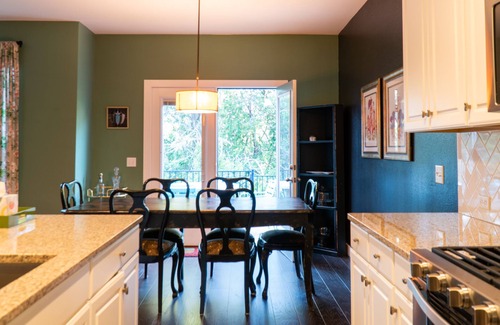 Austin Condo | Comfy Condo