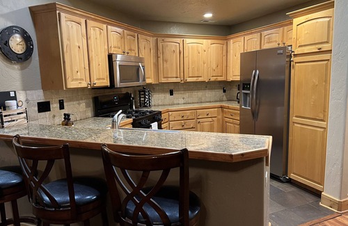 Kimball Junction Condo | Comfy & Convenient with View of Utah Olympic Park