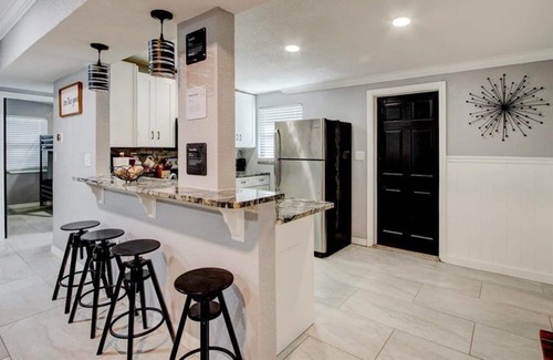 Altamonte Springs House | Comfy Cozy Bungalow
