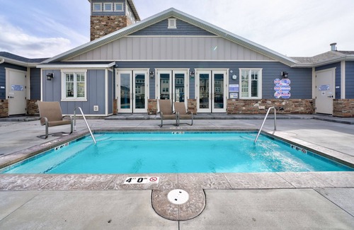 Vineyard House | COMFY Family-friendly Retreat w/ HotTub & Pickleball