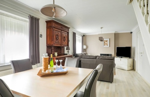 Geetbets House | Comfy Holiday Home in Geetbets with Garden