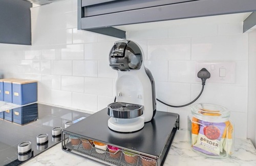 Birkenhead House | Comfy House Sleeps 8 | 10 mins to Liverpool Centre