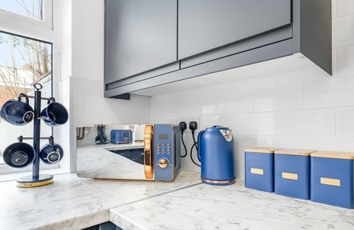 Birkenhead House | Comfy House Sleeps 8 | 10 mins to Liverpool Centre