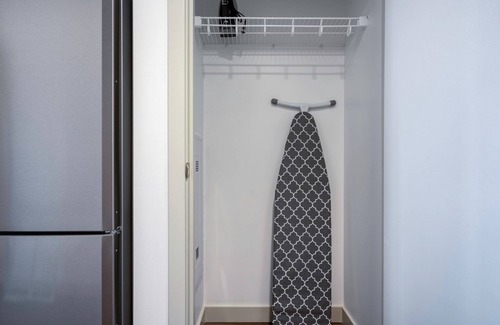 MIT Apartment | Comfy Kendall Square 1BR w/Gym, W/D near MIT & River by Blueground