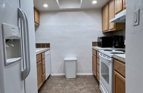 Las Cruces House | Comfy Living for the Traveling Professional