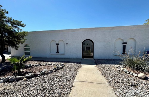 Las Cruces House | Comfy Living for the Traveling Professional