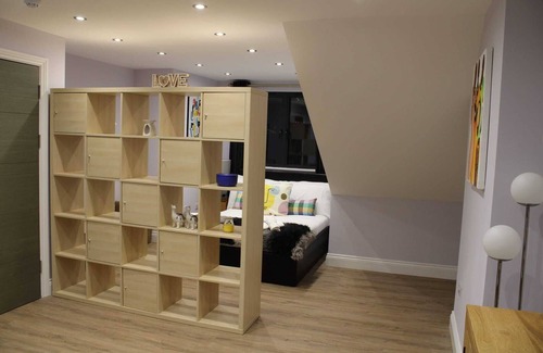 Brent Apartment | Comfy London Apartment, Minutes Away From Tube