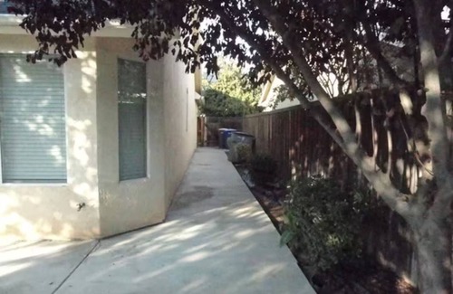 Fresno House | Comfy Spacious Home