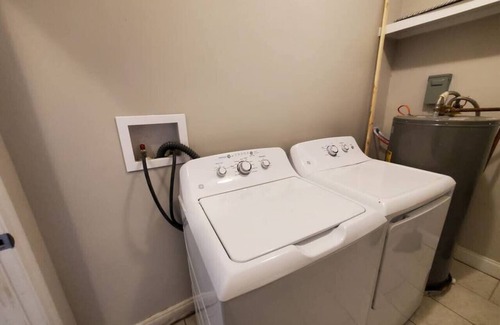 Holy Cross District Apartment | Comfy St Claude 2 Bedroom