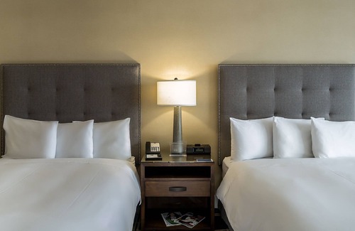 Sunnyvale West Hotel | Comfy Stay in Sunnyvale Near El Camino Real | 1 Unit