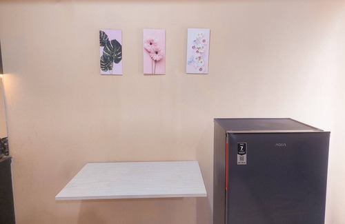 South Tangerang Apartment | Comfy Studio Apartment at Urbantown Serpong