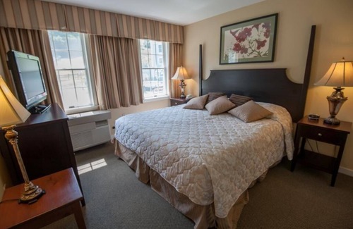 Hancock Hotel | Comfy Suite in the Berkshires w/WiFi & Great Resort Amenities!