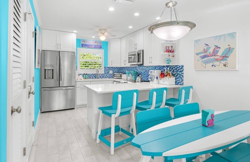 Sanibel Condo | Coming soon brand new condos on the West end of Sanibel! Deeded beach access !