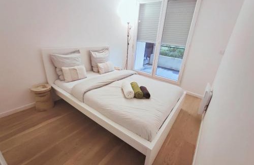 Plateau - Mont-Valerien Apartment | Comme Chez Vous Appartement 2 Chambres