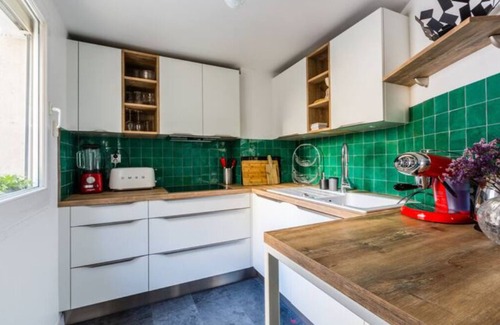 Batignolles Apartment | Comme une Maison au Coeur des Batignolles