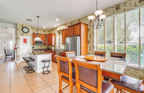 Vista East House | Community Amenities at Spacious Orlando Home!