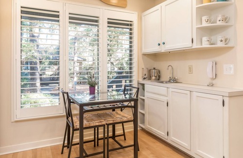 West Beach Cottage | Community pool/dock, EV friendly