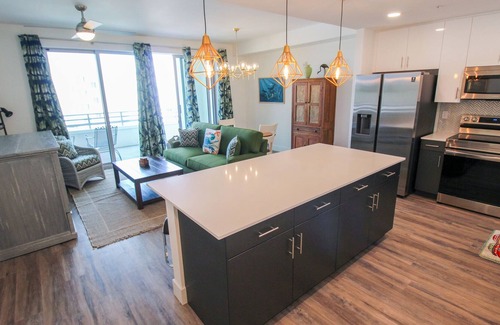 North Trail Condo | Community Pool, Downtown Sarasota, Near Beach, Enjoy Sarasota