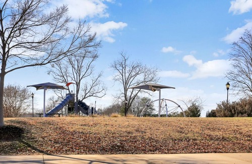 Greenville - Spartanburg Apartment | Community's ambiance impeccable!