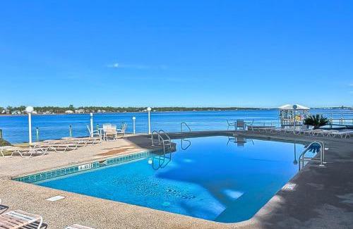 Gulf Shores Apartment | Compass Point 410