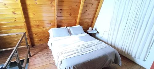 San Andres de la Sierra Ski Chalet | Complejo Cabañas Las Violetas en Villa Serrana La Gruta