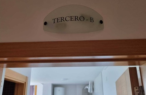 Malpica de Bergantinos Apartment | Complete apartment with sea and mountain views