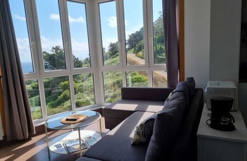 Malpica de Bergantinos Apartment | Complete apartment with sea and mountain views