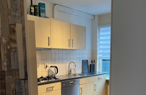 Baanhoek House | Complete house centrally located near Rotterdam.