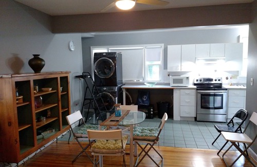 Hyannis House | Completed Renovated Cape Cod Home, Minutes Walk To Three Beaches And Hyannis Ctr