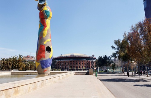 Hostafrancs Apartment | Completely new apartment with balcony in Barcelona