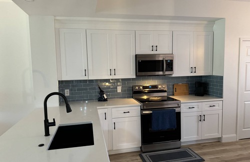 Estero Condo | Completely renovated in fantastic community & location!